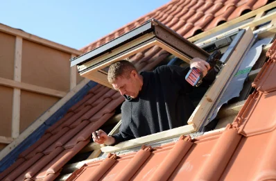 Pose de fenêtres de toit Velux à Massels